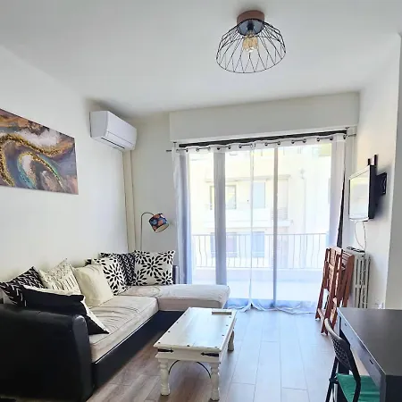 Apartamento T3 Le Gambetta Climatisé - Terrasse - Centre Hyères