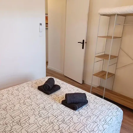 T3 Le Gambetta Climatise - Terrasse - Centre * Hyeres